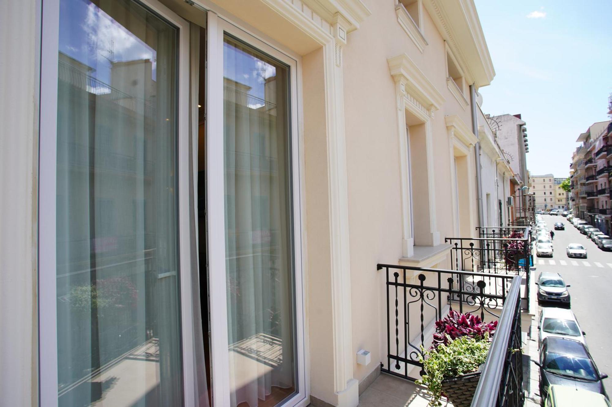 Palazzo Bibbi - Rooms To Live Reggio di Calabria Exterior foto
